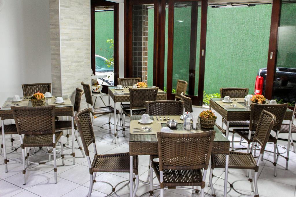 Abrolhos Praia Hotel Φορταλέζα Εξωτερικό φωτογραφία